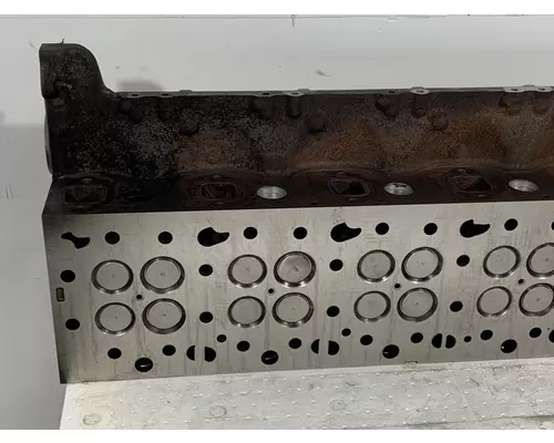 VOLVO D13F Cylinder Head