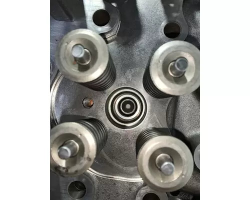 VOLVO D13F Cylinder Head