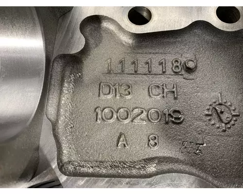 VOLVO D13F Engine Cylinder Head