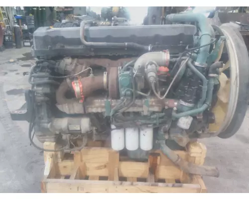 VOLVO D13H EPA 10 (MP8) ENGINE ASSEMBLY