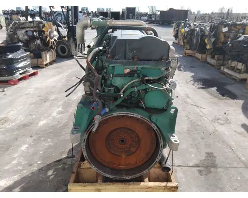 VOLVO D13H EPA 10 (MP8) ENGINE ASSEMBLY