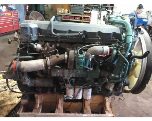 VOLVO D13H EPA 10 (MP8) ENGINE ASSEMBLY