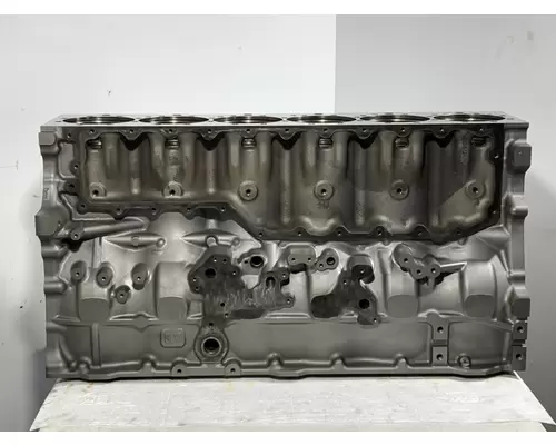 VOLVO D13H Cylinder Block