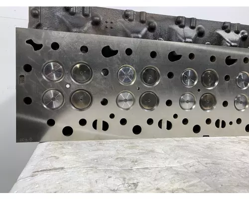 VOLVO D13H Cylinder Head