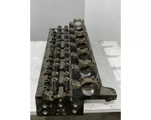 VOLVO D13H Engine Cylinder Head