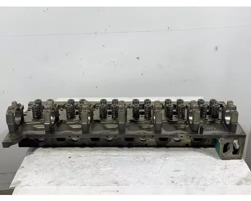 VOLVO D13H Engine Cylinder Head