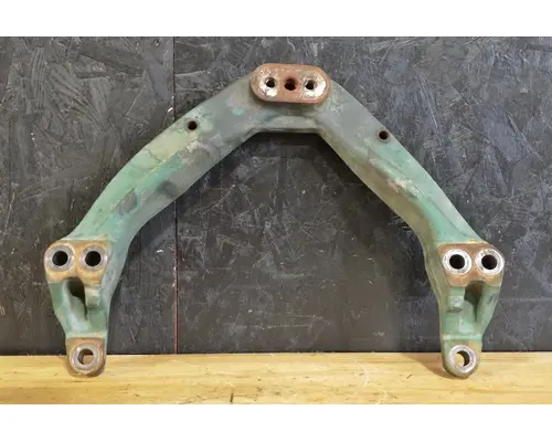 VOLVO D13H Engine Mounts