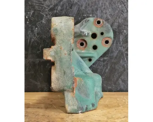 VOLVO D13H Engine Mounts