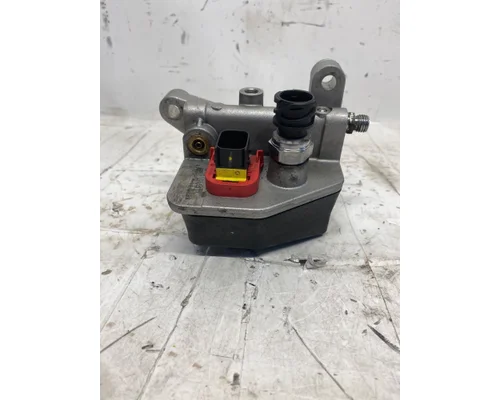VOLVO D13H Engine Oil & Fuel Manifold OEM# 23185531 in Dorr, MI 