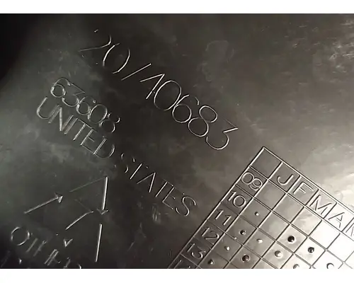 VOLVO D13H Valve Cover