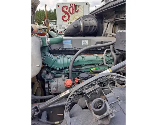 VOLVO D13J EPA 13 (MP8) ENGINE ASSEMBLY