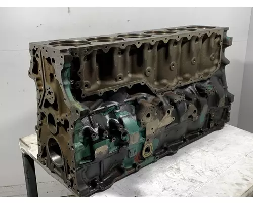VOLVO D13J Cylinder Block