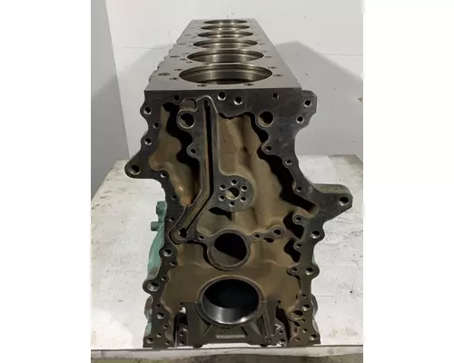 VOLVO D13J Cylinder Block
