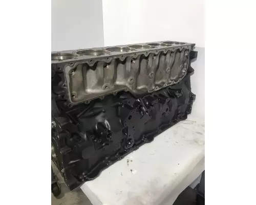 VOLVO D13J Cylinder Block