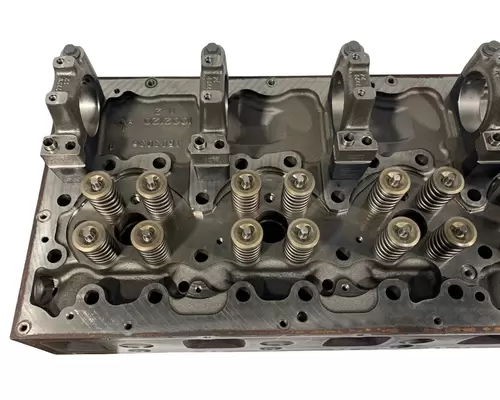 VOLVO D13J Cylinder Head
