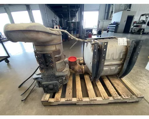 VOLVO D13J DPF (Diesel Particulate Filter)