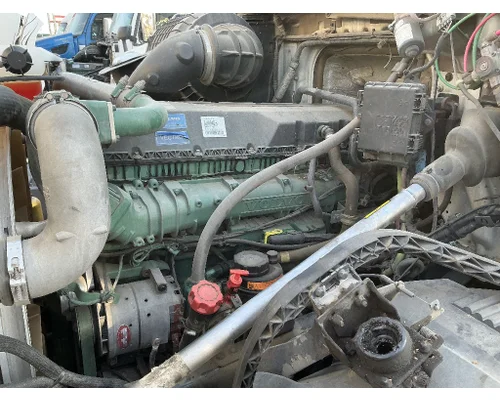 VOLVO D13J Engine Assembly