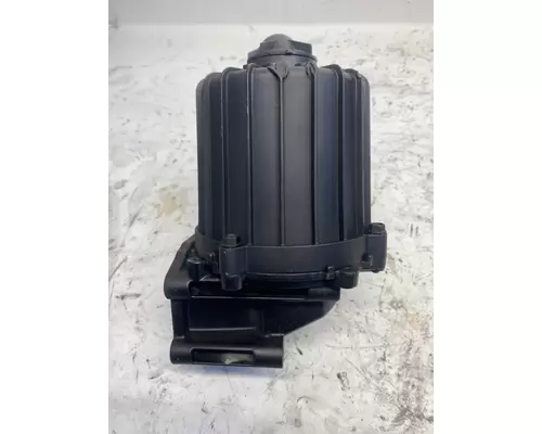 VOLVO D13J Engine Breather & Parts