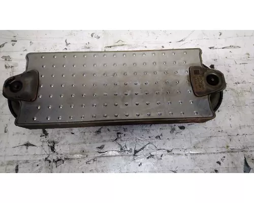 VOLVO D13J Engine Oil Cooler