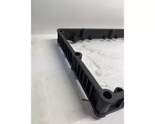 VOLVO D13J Valve Cover