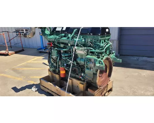 VOLVO D13M EPA 17 (MP8) ENGINE ASSEMBLY