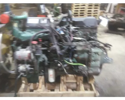 VOLVO D13M EPA 17 (MP8) ENGINE ASSEMBLY