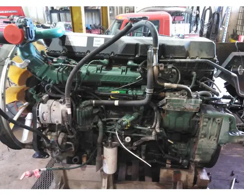 VOLVO D13M EPA 17 (MP8) ENGINE ASSEMBLY