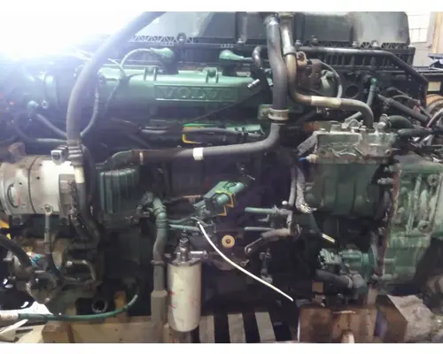 VOLVO D13M EPA 17 (MP8) ENGINE ASSEMBLY