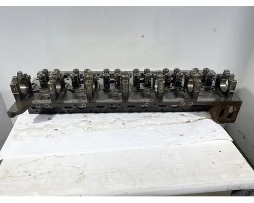 VOLVO D13M Cylinder Head