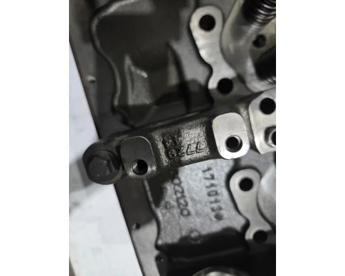 VOLVO D13M Cylinder Head