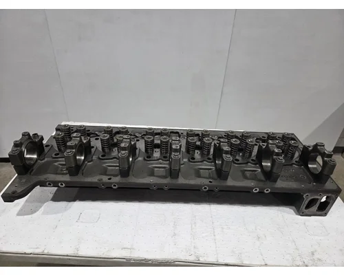 VOLVO D13M Cylinder Head
