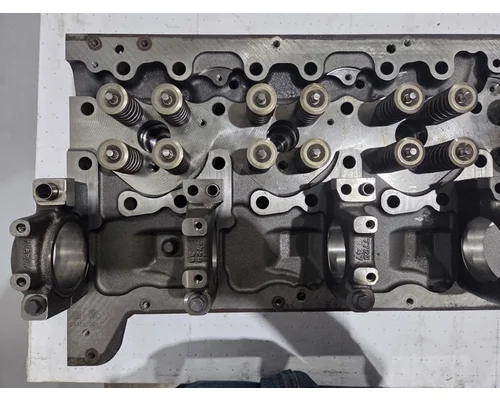 VOLVO D13M Cylinder Head