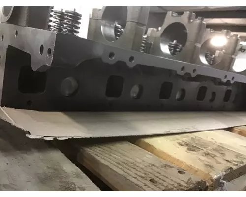 VOLVO D13 CYLINDER HEAD