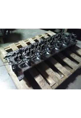 VOLVO D13 CYLINDER HEAD