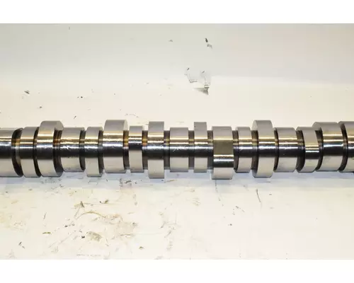 VOLVO D13 Camshaft