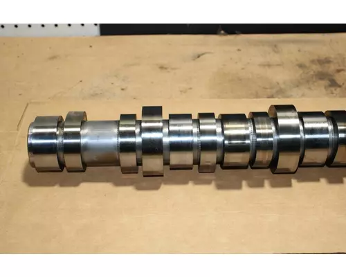 VOLVO D13 Camshaft