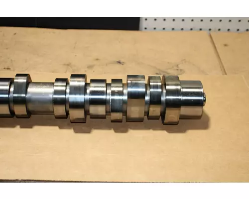 VOLVO D13 Camshaft