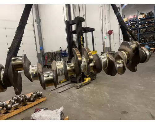 VOLVO D13 Crankshaft