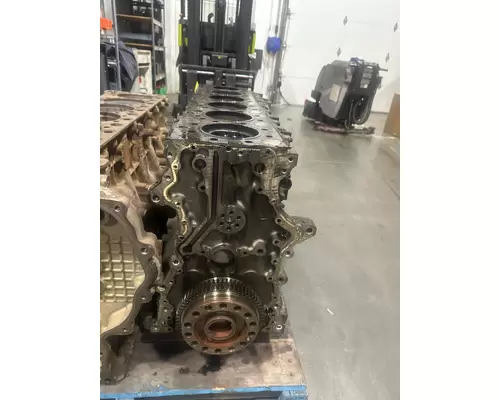 VOLVO D13 Cylinder Block