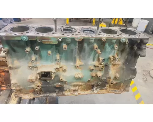 VOLVO D13 Cylinder Block