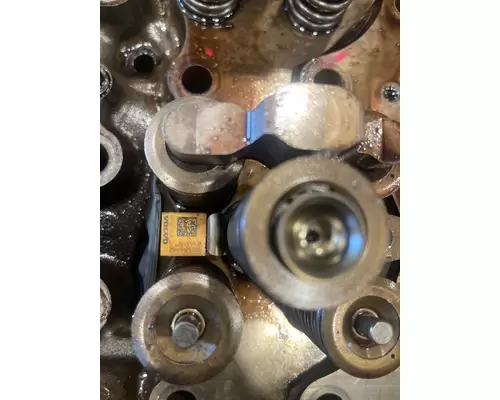 VOLVO D13 Cylinder Head