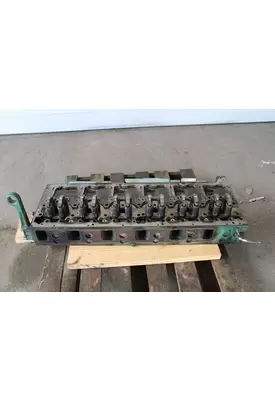 VOLVO D13 Cylinder Head