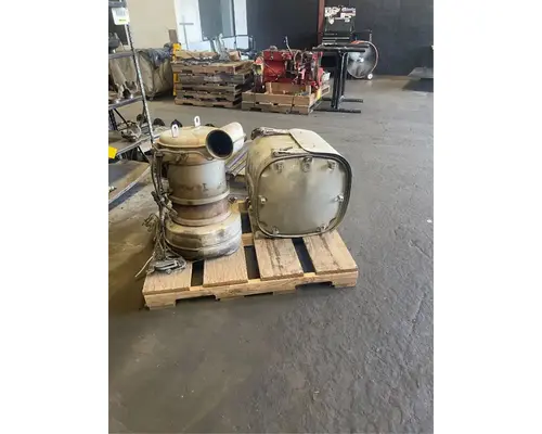VOLVO D13 DPF (Diesel Particulate Filter)