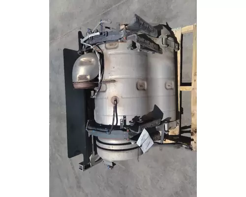 VOLVO D13 DPF ASSEMBLY (DIESEL PARTICULATE FILTER)