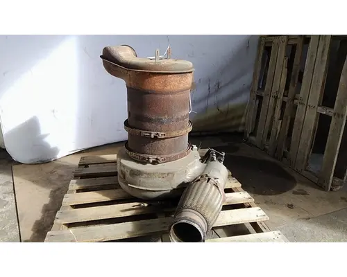 VOLVO D13 DPF ASSEMBLY (DIESEL PARTICULATE FILTER)