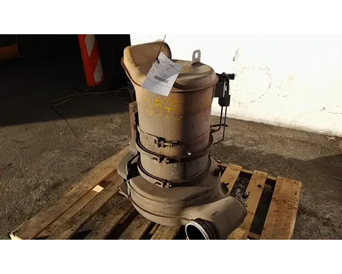 VOLVO D13 DPF ASSEMBLY (DIESEL PARTICULATE FILTER)