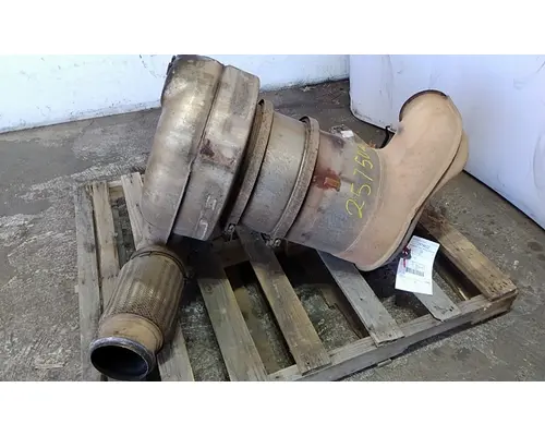 VOLVO D13 DPF ASSEMBLY (DIESEL PARTICULATE FILTER)