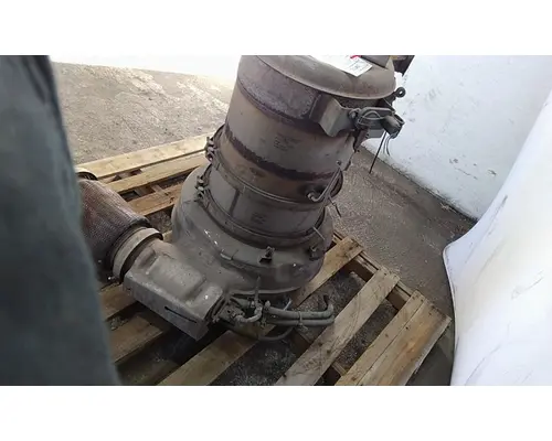 VOLVO D13 DPF ASSEMBLY (DIESEL PARTICULATE FILTER)