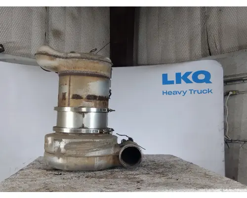 VOLVO D13 DPF ASSEMBLY (DIESEL PARTICULATE FILTER)