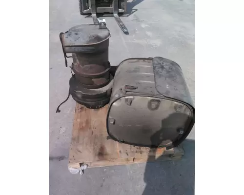 VOLVO D13 DPF ASSEMBLY (DIESEL PARTICULATE FILTER)